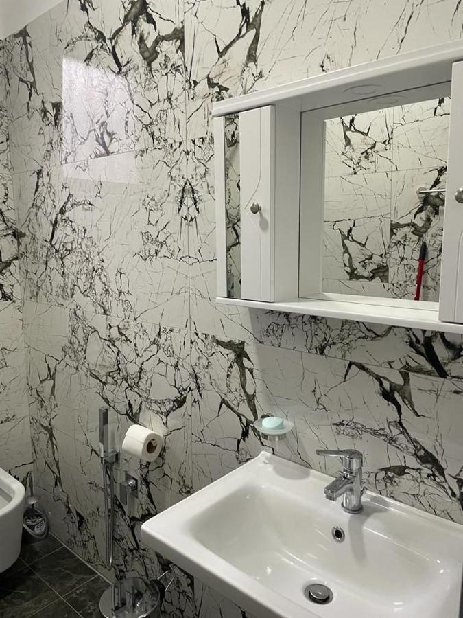 Taku Apartment Саранда Экстерьер фото